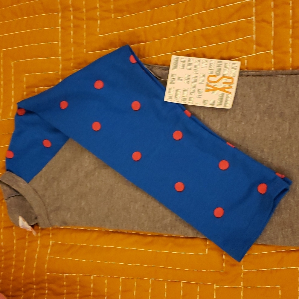 LULAROE Randy XS gray with cobalt blue & red polka dot sleeves